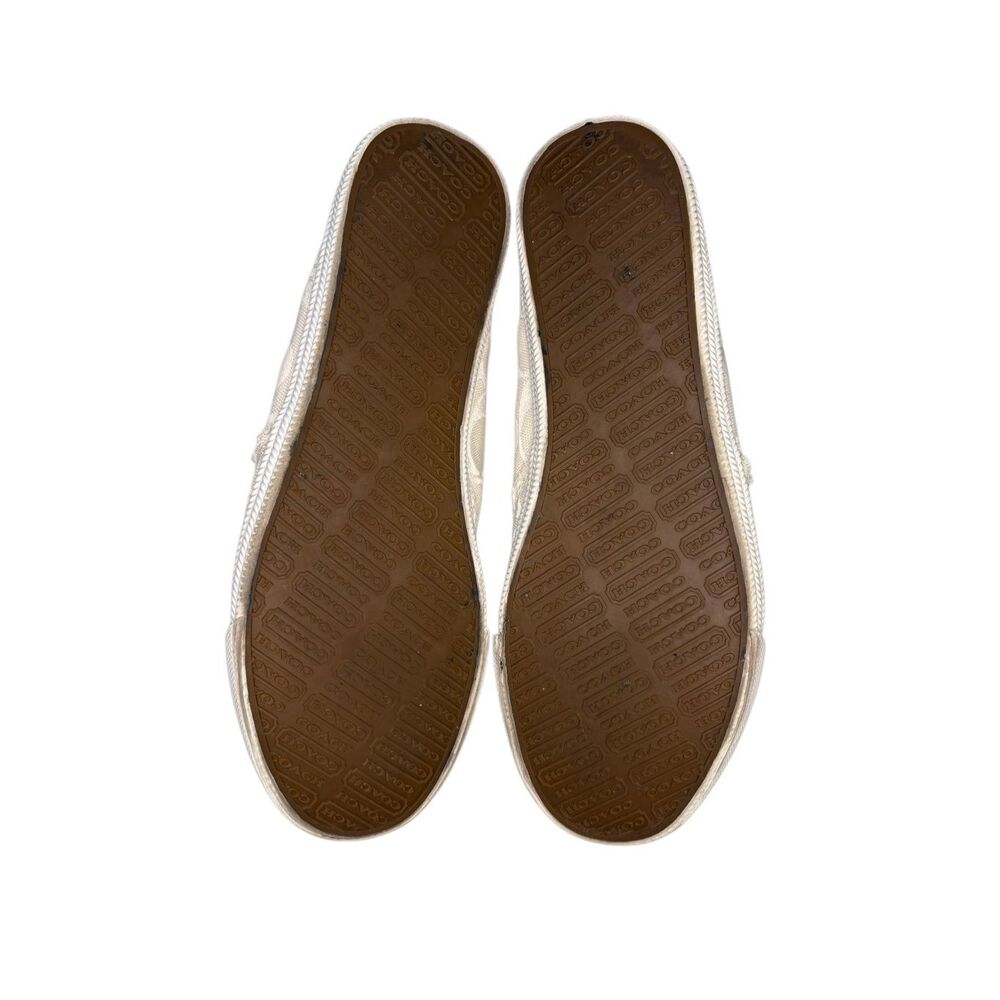 Coach Katie Signature slip ons in Chalk - 8.5 - Picture 3 of 9